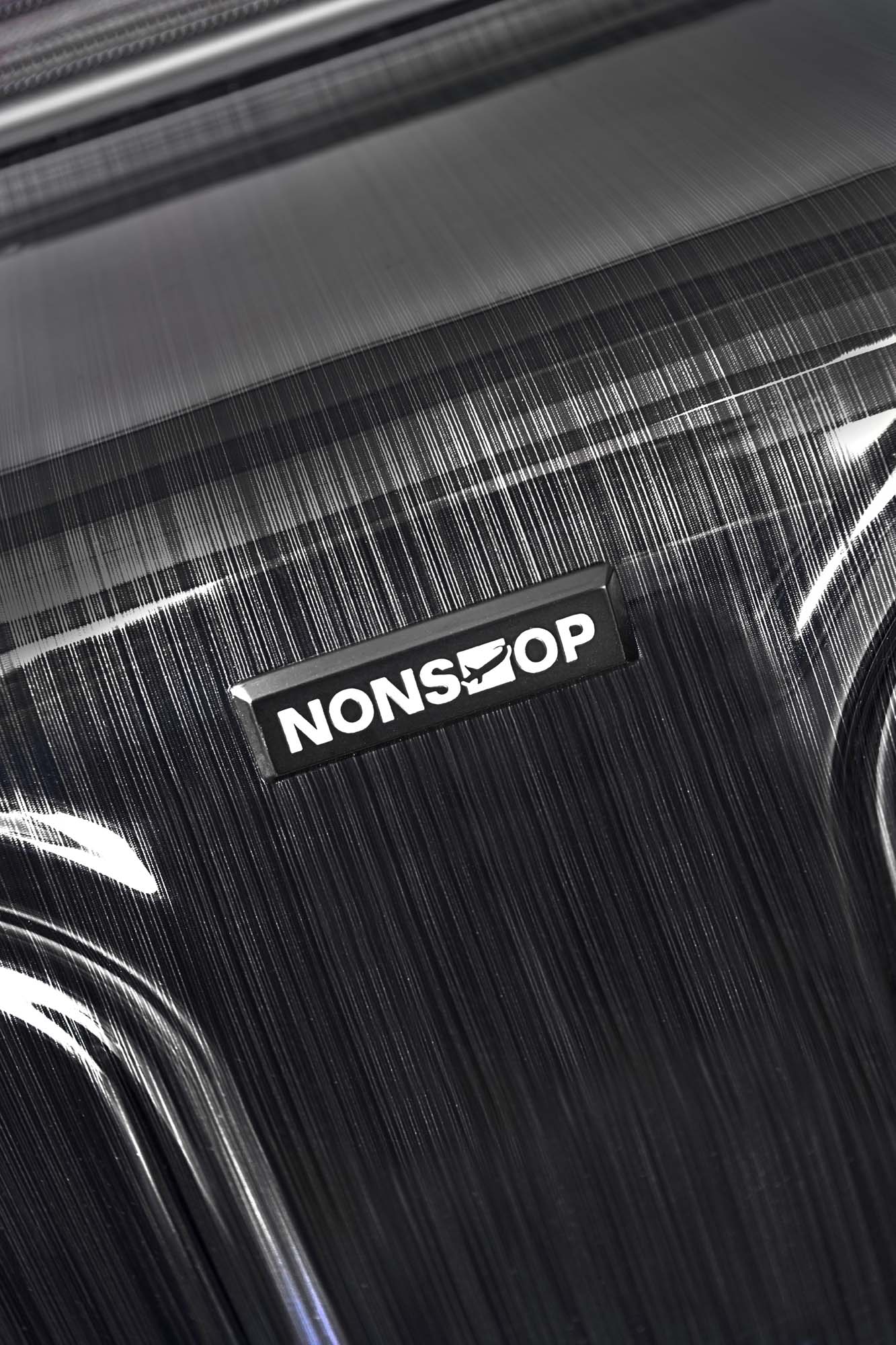 gallery|NS-NYE183-801|Charcoal|Carry-On 21-Inch|image-2